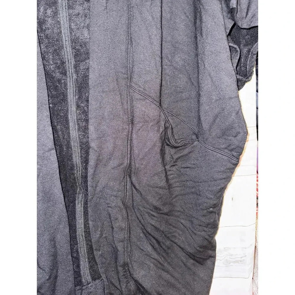 SOMA size L/XL black cozy cardigan - Picture 2 of 5